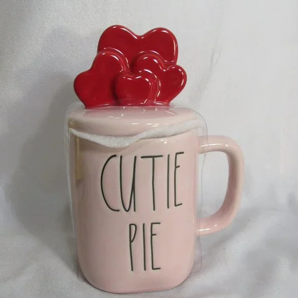 RAE DUNN CUTIE PIE MUG WITH HEART LID NEW - Picture 4 of 4